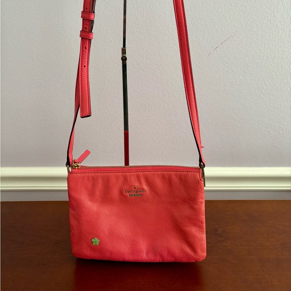 kate spade Handbags - Kate Spade Coral Pink Leila Crossbody Bag/Striped Interior/Adjustable Strap